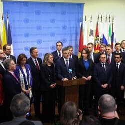 スイス、ウクライナ和平会議を夏までに開催　国連総会