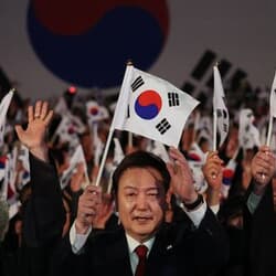 韓日の関係改善、北朝鮮の脅威抑止に寄与　尹大統領が