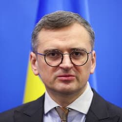 ウクライナ、海外在住男性への領事サービス停止　徴兵