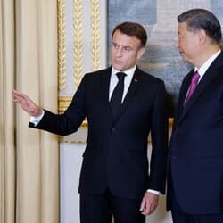 中仏首脳、イラン核問題の「政治的解決」訴え＝中国国