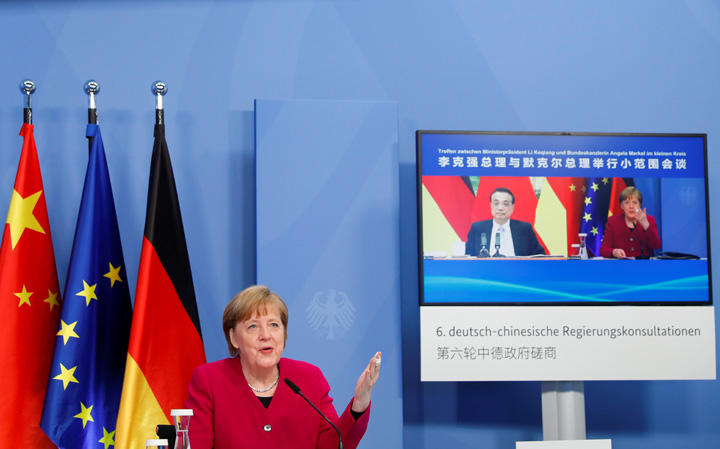 ドイツのメルケル首相と中国の李克強首相によるオンライン政府間協議