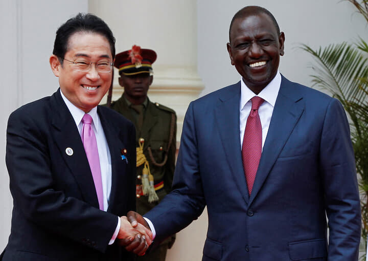 ケニアのルト大統領と岸田首相