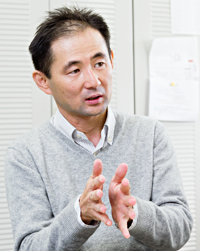 東北大学原子分子材料科学高等研究機構准教授　一杉太郎さん