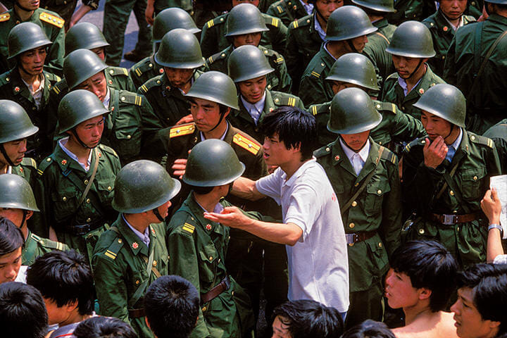 magw200610_Tiananmen2.jpg