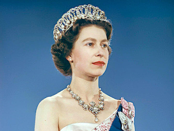 Queen_Elizabeth_II_1959.jpeg