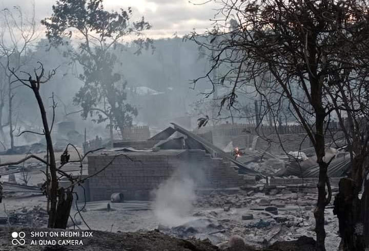 ミャンマー軍に焼かれたキンマ村
