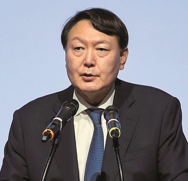 韓国の尹錫悦（ユ ン・ソクヨル）前検事総長