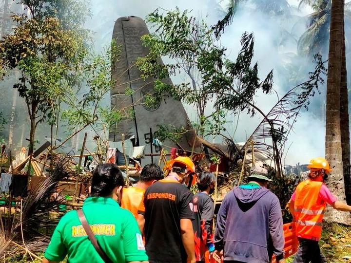 フィリピン南部スルー州ホロ島の墜落現場