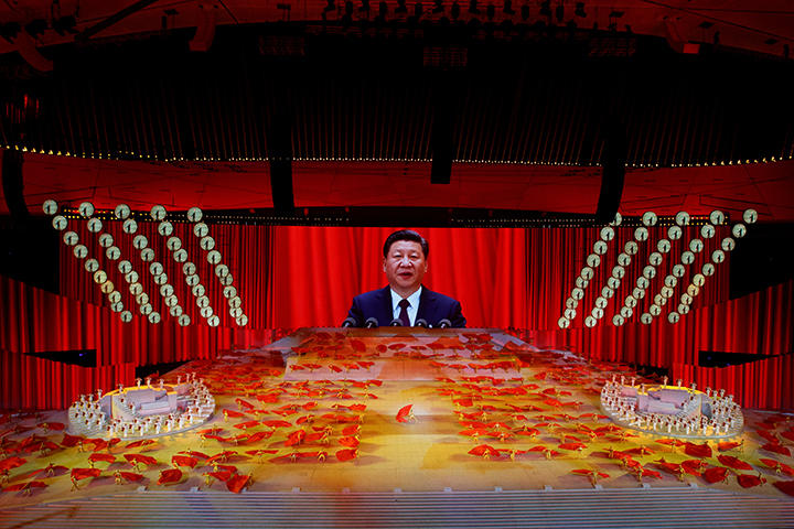 中国共産党の創立100周年を祝う文芸公演と習近平