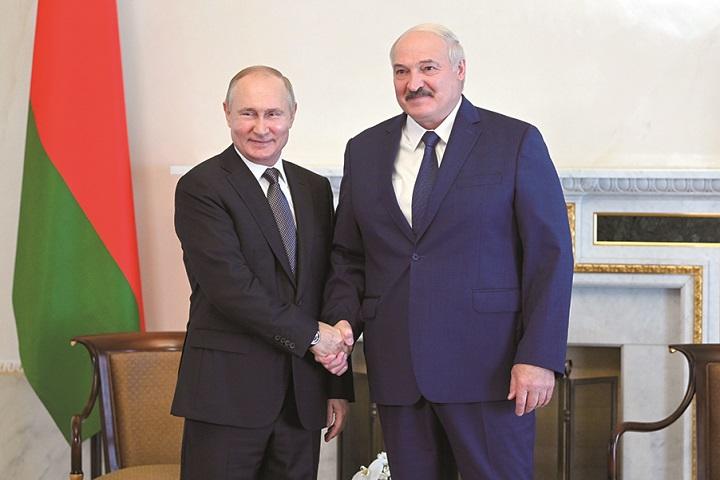 プーチン・ロシア大統領とルカシェンコ・ベラルーシ大統領