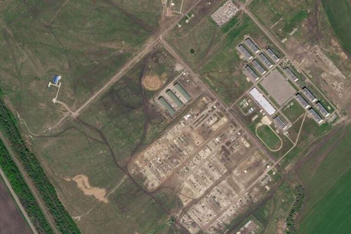 ロシア軍の重要な集結拠点バルイキの衛星写真