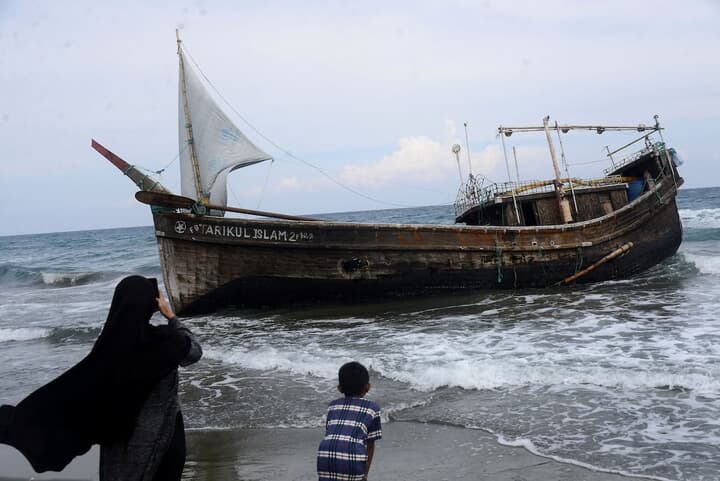 漂着したロヒンギャ難民の乗っていた船