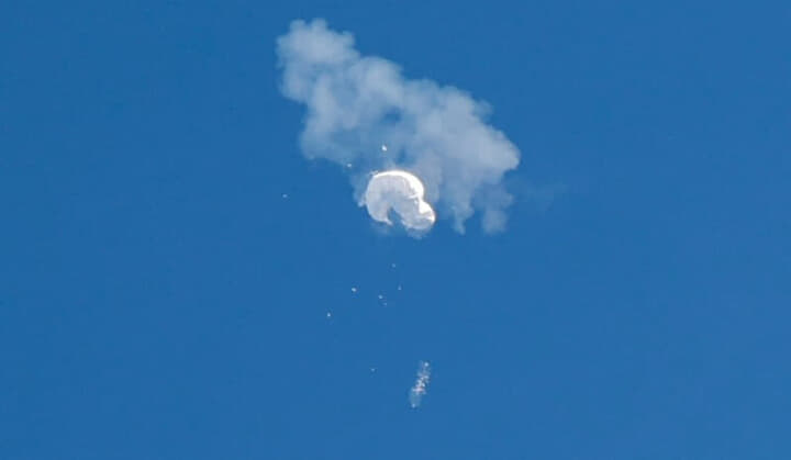 米軍に撃墜された中国の偵察気球