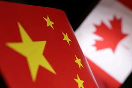 中国とカナダの旗のイメージ