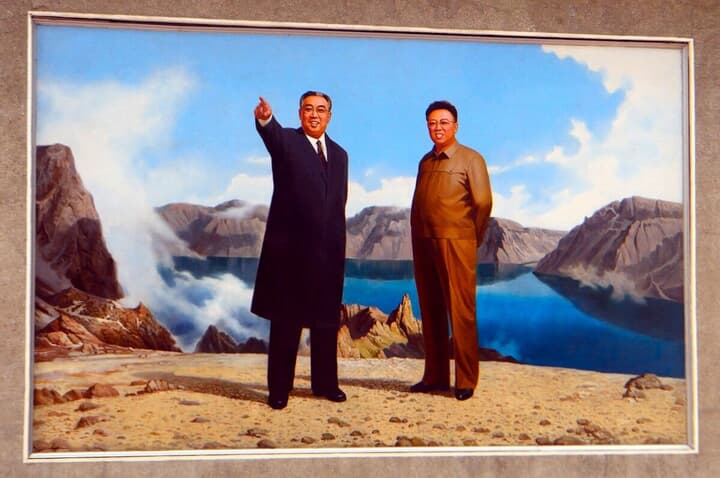 北朝鮮の肖像画