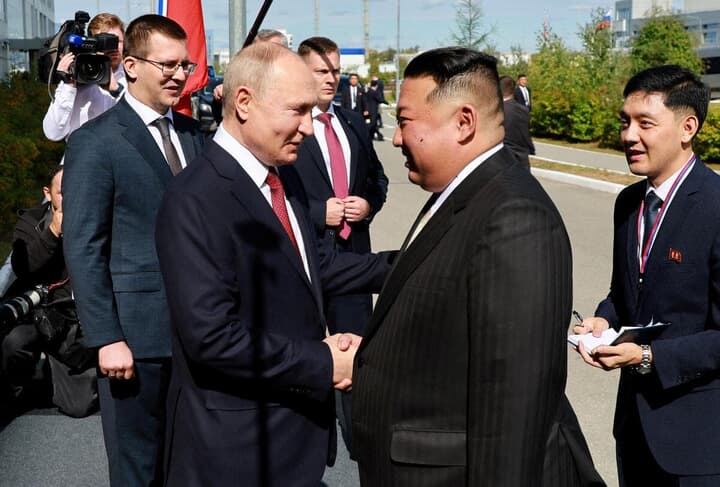 ロシアのプーチン大統領と北朝鮮の金正恩総書記