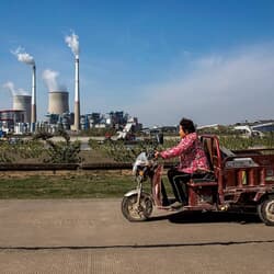 中国の湖北省漢川市にある石炭火力発電所