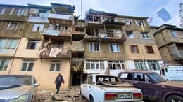 軍事衝突で被害を受けた住宅