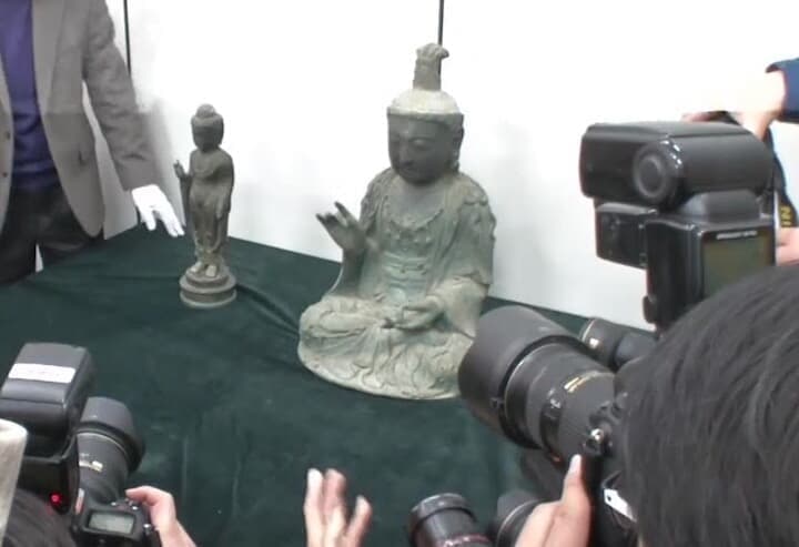 対馬市の観音寺から盗まれた仏像