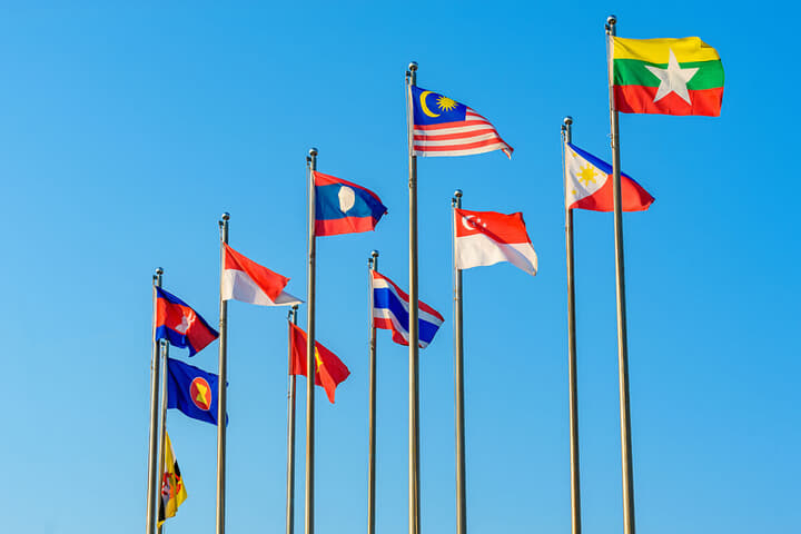 ASEAN加盟10カ国の国旗