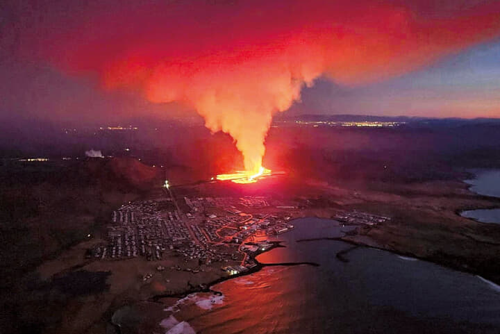 アイスランド噴火