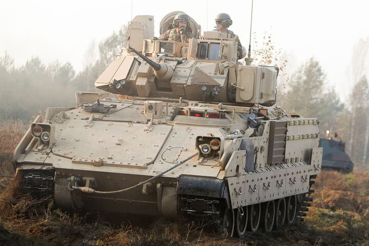 M2ブラッドレー歩兵戦闘車