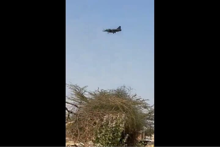 インド戦闘機「テジャス」初の墜落事故