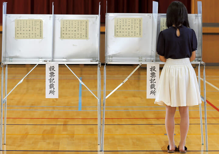日本の投票所の様子