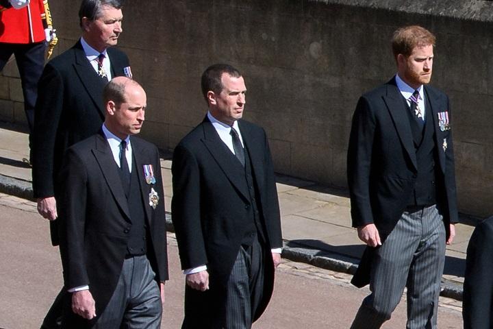 フィリップ殿下の葬儀でのウィリアム王子とヘンリー王子