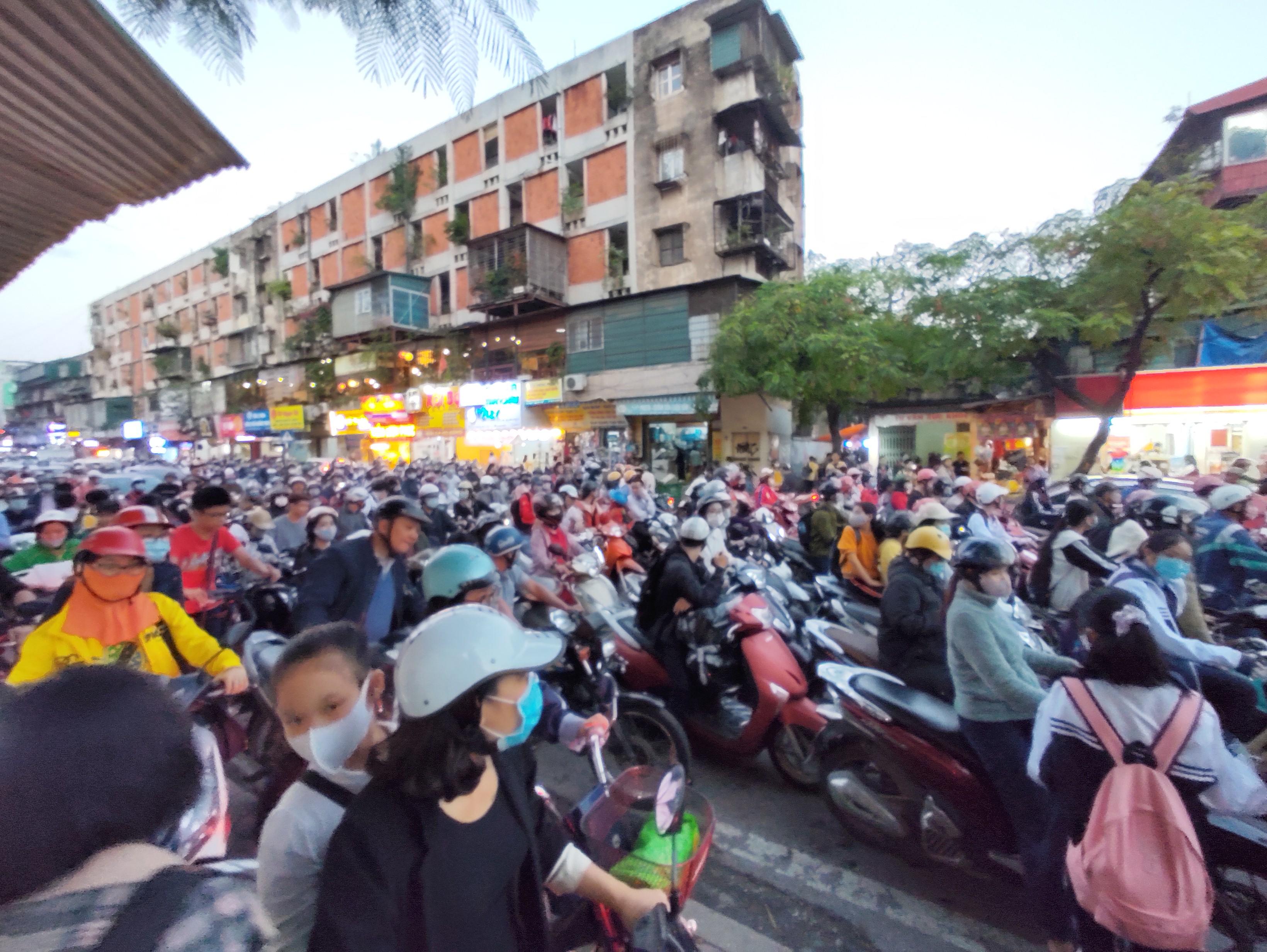 ベトナムの交通渋滞は無法地帯 実はみんなルールを守ってる ベトナムと日本人 World Voice ニューズウィーク日本版